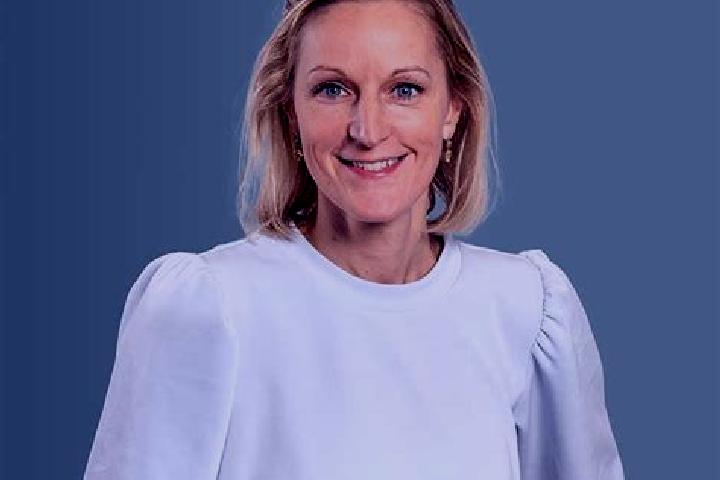 Eleanor, 37 — Escort in De Heeg, Netherlands
