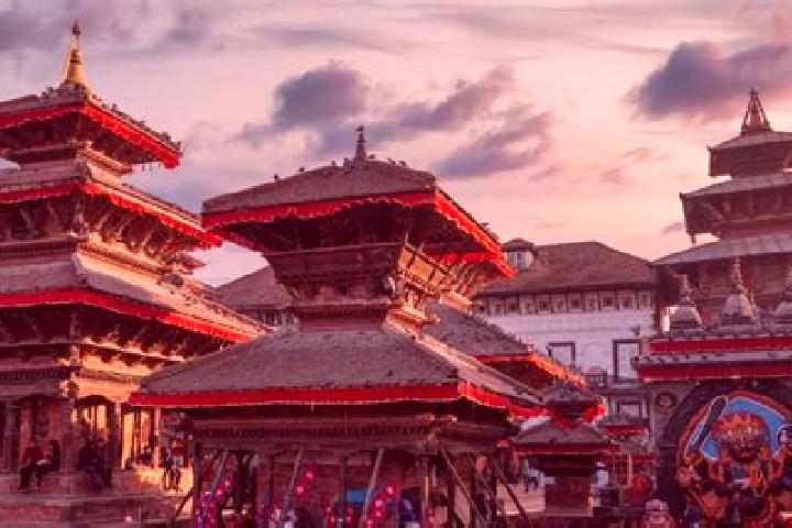 Eleanor, 37 — Escort in Kathmandu, Nepal