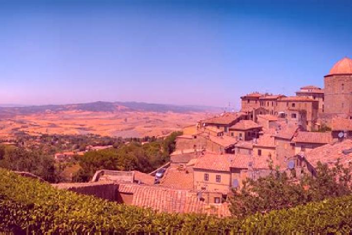 Eleanor, 37 — Escort in Pratovecchio, Italy
