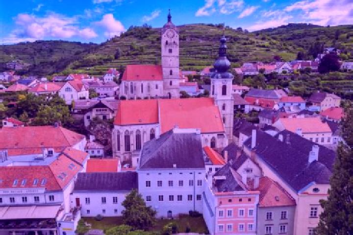 Eleanor, 37 — Escort in Stein an der Donau, Austria