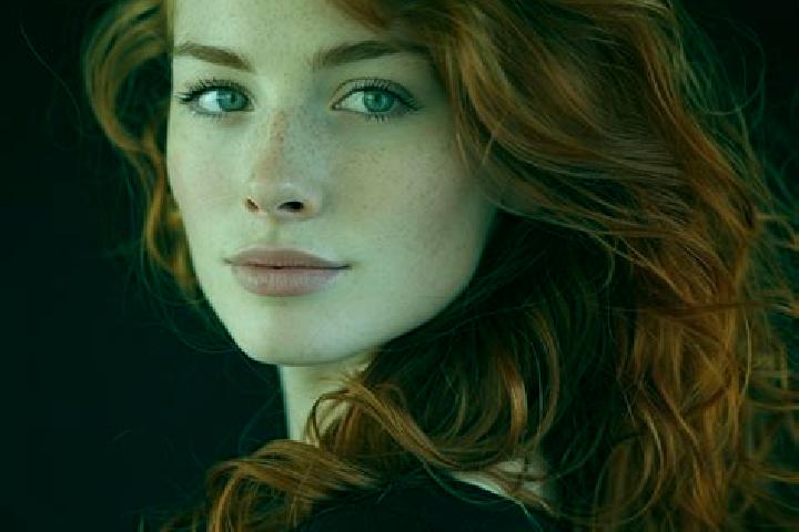 Eleanor, 38, a auburn green-eyed european companion based in Saint-Placide. Offering Domination, Fetish, Deep French Kissing, Party Girl. Available for incal...