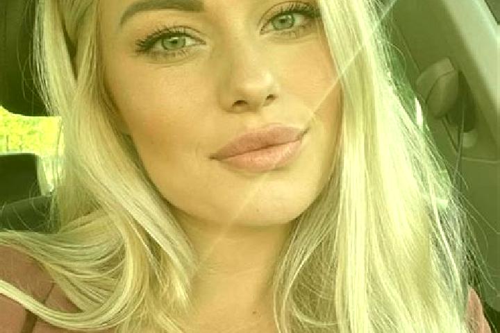Eleanor, 38, a blonde hazel-eyed indian companion based in Jamong. Offering CIM, Prostate Massage, BDSM. Available for incall and outcall, day and evening da...