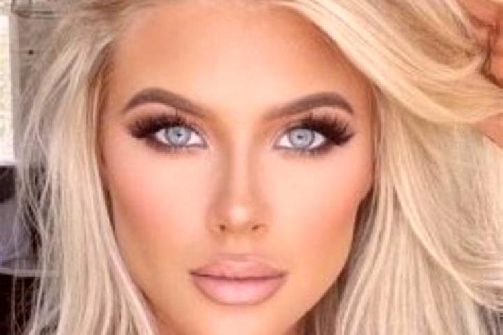 Eleanor, 38, a platinum blonde amber-eyed european companion based in Glebitzsch. Offering Overnight, CIM, Duos, 69. Available for incall and outcall, day an...