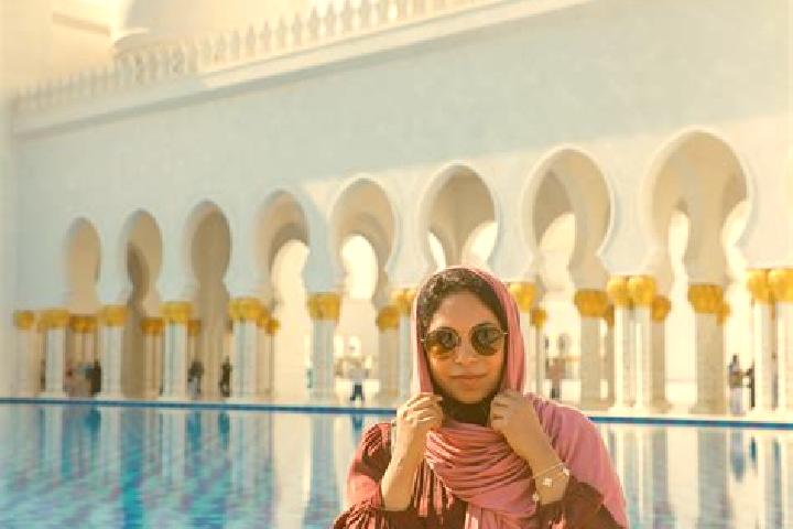 Eleanor, 38 — Escort in Abu Zayyan, Libya