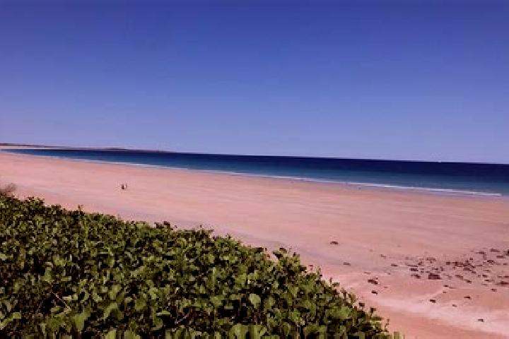 Eleanor, 38 — Escort in Cable Beach, Australia