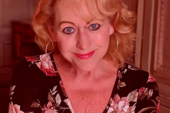 Eleanor, 38 — Escort in Harpenden, United Kingdom