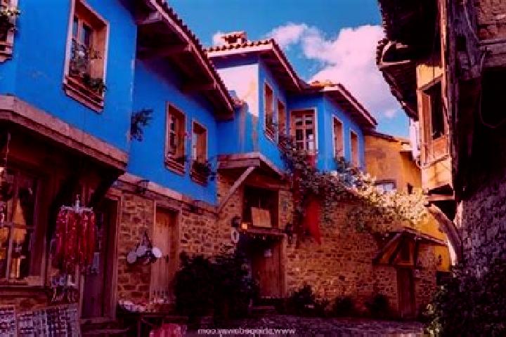 Eleanor, 38 — Escort in Kizik, Turkey