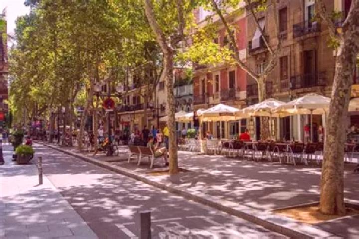 Eleanor, 39, a black brown-eyed latina companion based in Barri de Sant Andreu. Offering Dinner Date, CIM, OWO. Available for incall and outcall, day and eve...