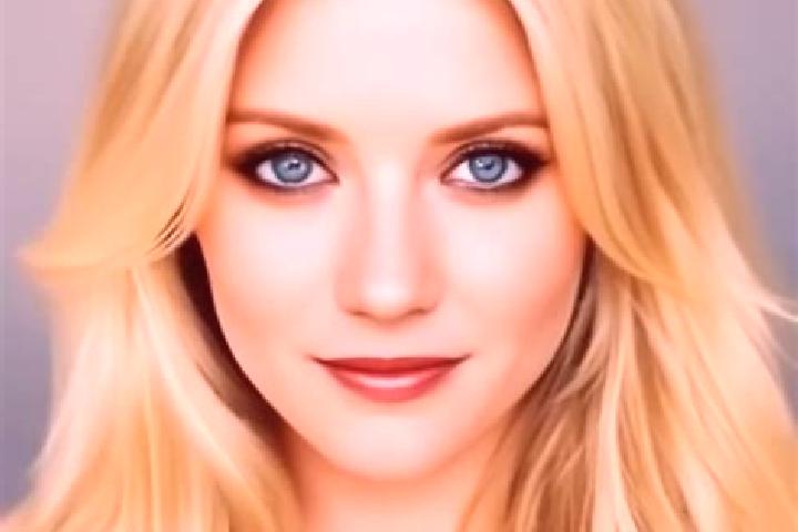 Eleanor, 39, a blonde dark-eyed caucasian companion based in Postville. Offering OWO, BDSM. Available for incall and outcall, day and evening dates.