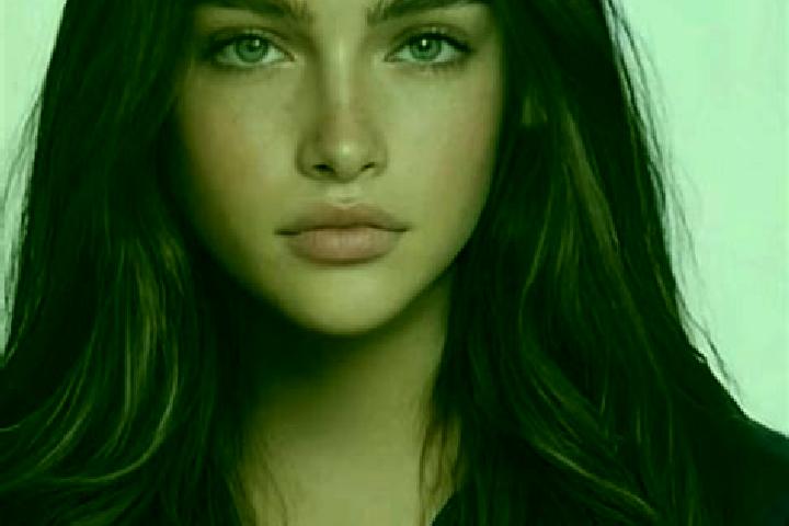 Eleanor, 39, a brunette blue-eyed caucasian companion based in Onyar. Offering Deep French Kissing, Couples. Available for incall and outcall, day and evenin...