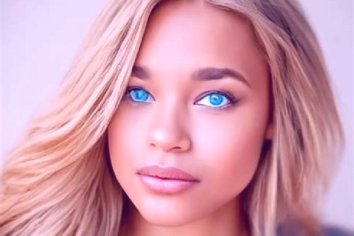 Eleanor, 39, a dark blonde blue-eyed latina companion based in Aberfan. Offering Couples, Prostate Massage. Available for incall and outcall, overnight booki...