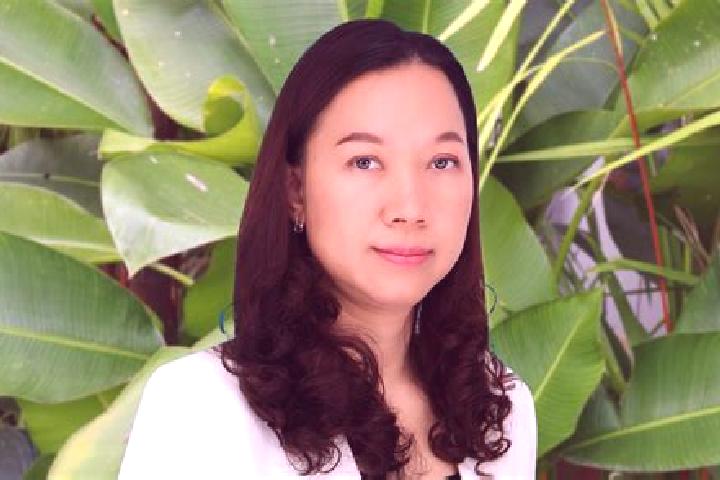 Eleanor, 39 — Escort in Kampong Leav, Cambodia