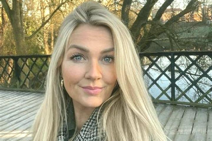 Eleanor, 39 — Escort in Karlskoga, Sweden