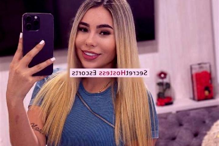 Eleanor, 39 — Escort in Santo Domingo Yodohino, Mexico