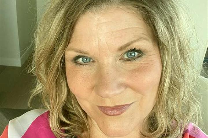 Eleanor, 39 — Escort in Torresdale, United States
