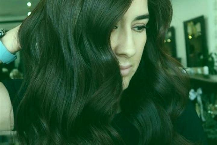 Elizabeth, 20, a auburn dark-eyed mixed companion based in Tondi. Offering Deep French Kissing, Striptease, Duos, GFE, BDSM. Available for incall and outcall...