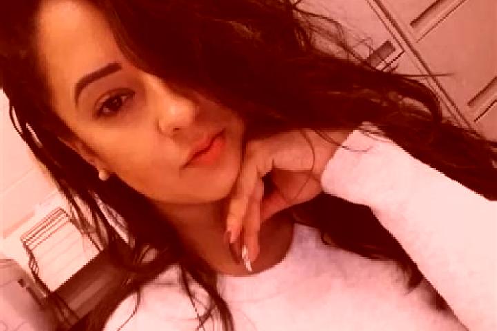 Elizabeth, 20, a black grey-eyed indian companion based in Nginjen. Offering Striptease, Domination, GFE, Deep French Kissing. Available for incall and outca...