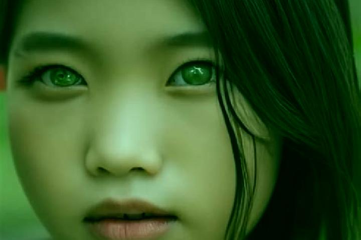 Elizabeth, 20, a brunette green-eyed asian companion based in Roioen. Offering Dinner Date, Fetish, Tantra, 69. Available for incall and outcall, day and eve...