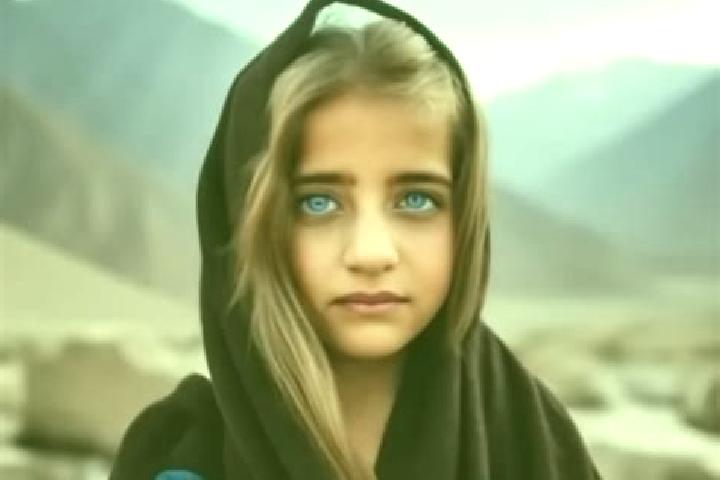 Elizabeth, 20, a red blue-eyed middle eastern companion based in Poco Branco. Offering Overnight, Roleplay, CIM. Available for incall and outcall, overnight ...