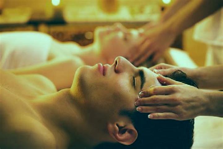 Elizabeth, 20, a red brown-eyed mixed companion based in Harduli. Offering Erotic Massage, Deep French Kissing, A-Level, GFE, Massage. Available for incall a...