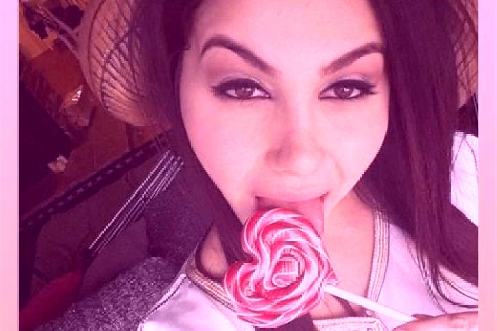 Elizabeth, 20 — Escort in Avensan, France