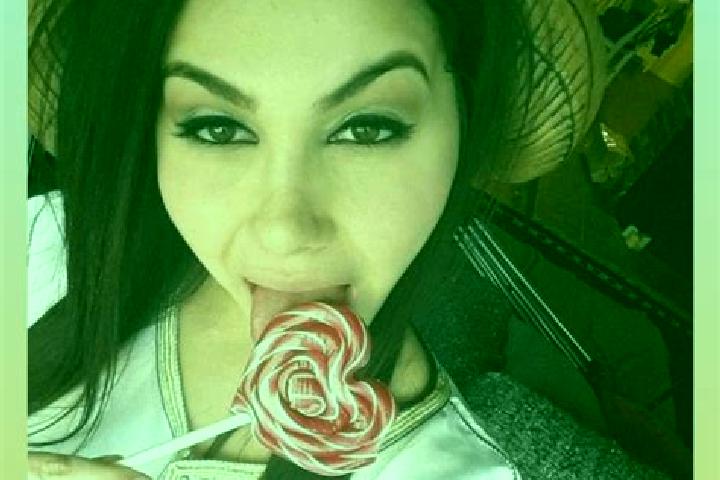 Elizabeth, 20 — Escort in Eymuer, Turkey