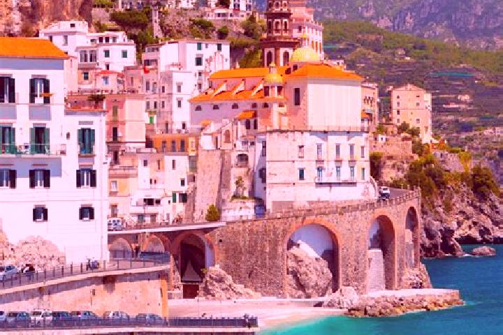 Elizabeth, 20 — Escort in Ordona, Italy
