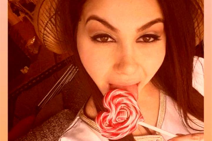 Elizabeth, 20 — Escort in Romny, Russia