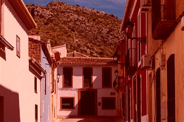 Elizabeth, 20 — Escort in Sanet y Negrals, Spain