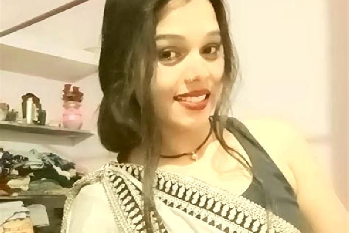 Elizabeth, 20 — Escort in Shahdol, India