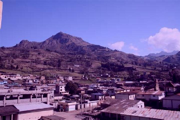 Elizabeth, 20 — Escort in Simiatug, Ecuador