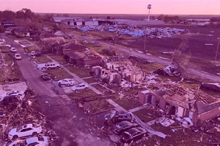 Elizabeth, 20 — Escort in Tornado, United States