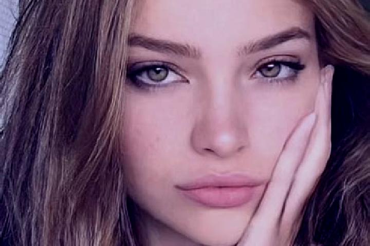 Elizabeth, 21, a blonde brown-eyed mixed companion based in Soveria Simeri. Offering Roleplay, Overnight, Tantra. Available for incall and outcall, overnight...