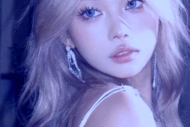 Elizabeth, 21, a blonde dark-eyed asian companion based in Granjas Ampliacion Santa Rosa. Offering CIM, Tantra, 69. Available for incall and outcall, day and...