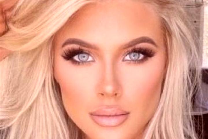 Elizabeth, 21, a platinum blonde blue-eyed ebony companion based in Canolal. Offering 69, Dinner Date, Prostate Massage, Overnight, GFE. Available for incall...