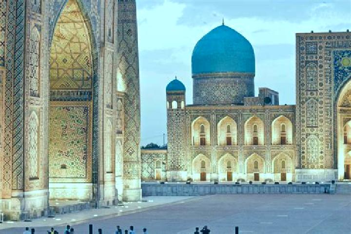 Elizabeth, 21 — Escort in Kitob Shahri, Uzbekistan