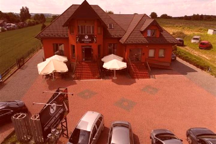 Elizabeth, 21 — Escort in Sieciechowice, Poland