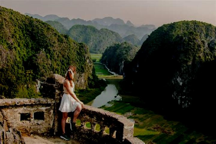 Elizabeth, 21 — Escort in Thi Tran Hoa Binh, Vietnam