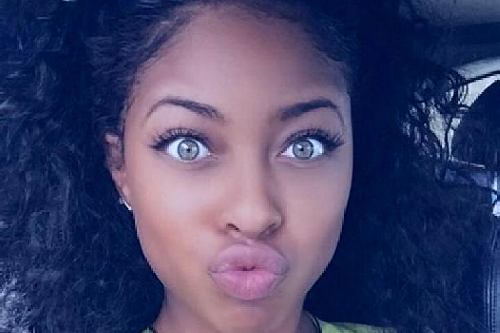 Elizabeth, 22, a black green-eyed ebony companion based in Tuanzhou. Offering Roleplay, CIM, Striptease, OWO, Dinner Date. Available for incall and outcall, ...