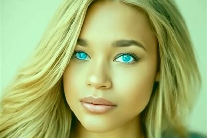 Elizabeth, 22, a dark blonde blue-eyed latina companion based in Lakewood Club. Offering A-Level, Massage, Duos, Deep French Kissing. Available for incall an...