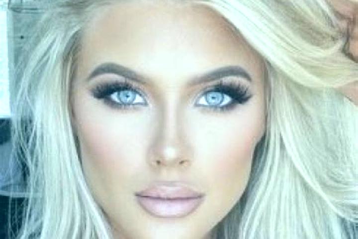 Elizabeth, 22, a platinum blonde dark-eyed middle eastern companion based in Bitadtun. Offering Erotic Massage, CIM, Couples, OWO. Available for incall and o...