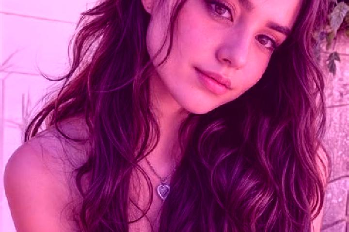 Elizabeth, 22, a red hazel-eyed middle eastern companion based in Borawar. Offering OWO, Couples, Girlfriend Experience. Available for incall and outcall, ov...
