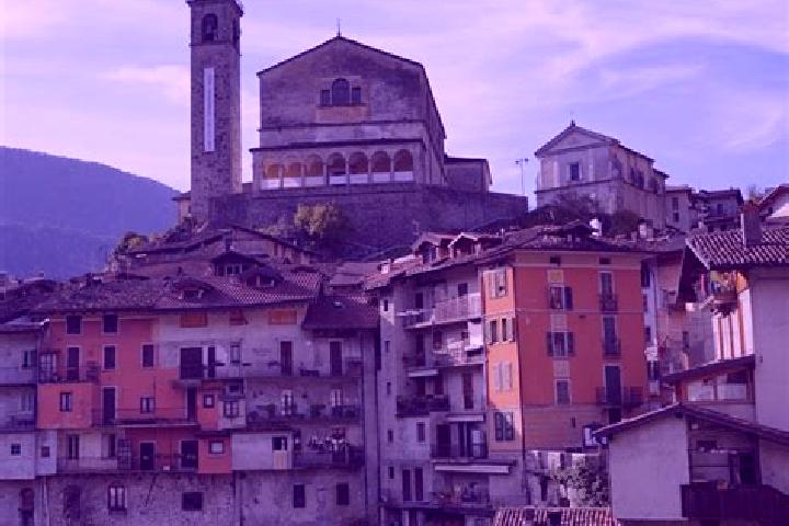 Elizabeth, 22 — Escort in Cassinetta di Lugagnano, Italy