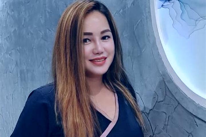 Elizabeth, 22 — Escort in Guoxu, China