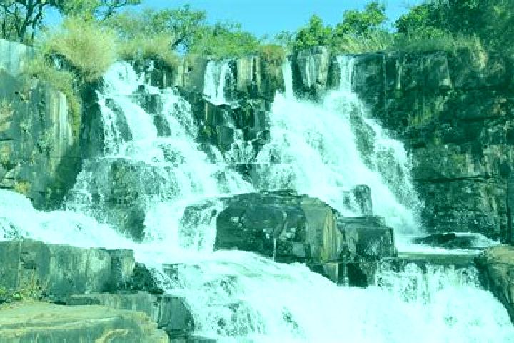 Elizabeth, 22 — Escort in Nyanga, Zimbabwe