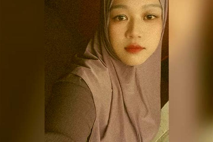 Elizabeth, 22 — Escort in Sembalunlawang, Indonesia