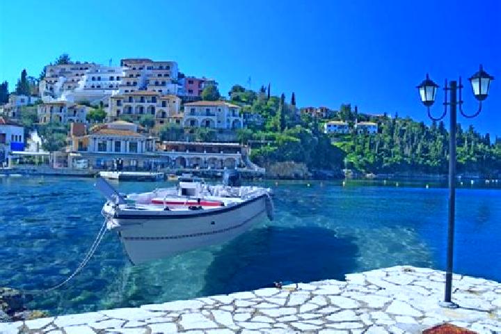 Elizabeth, 22 — Escort in Syvota, Greece