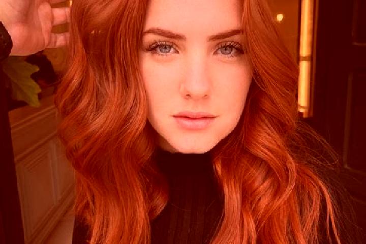 Elizabeth, 23, a auburn hazel-eyed mediterranean companion based in Aalterbrug. Offering Massage, Dinner Date, A-Level. Available for incall and outcall, ove...