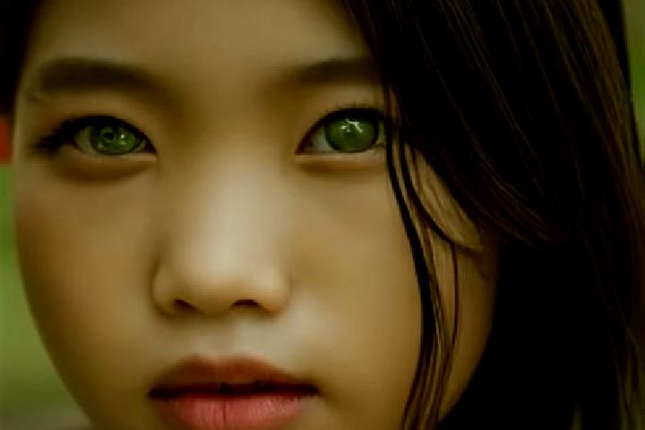 Elizabeth, 23, a black green-eyed asian companion based in Cosambesti. Offering CIM, Deep French Kissing, Roleplay. Available for incall and outcall, day and...