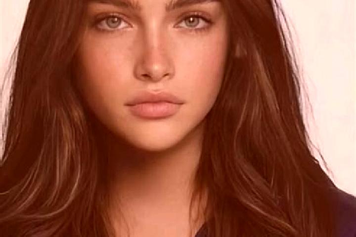 Elizabeth, 23, a brunette blue-eyed caucasian companion based in Aarsal. Offering Domination, Tantra, Party Girl, Deep French Kissing, Overnight. Available f...